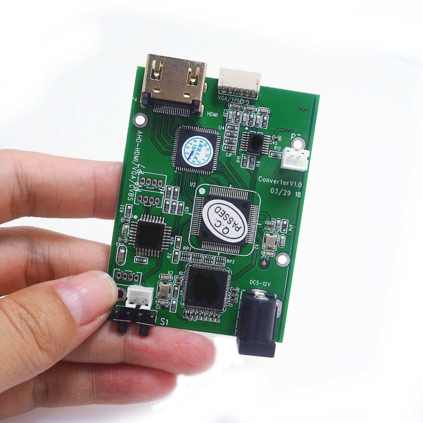 AHD41 AHD TVI CVI CVBS Signal To HDMI VGA CVBS Signal Converter Board AHD To CVBS High Definition Video Signal Convertor